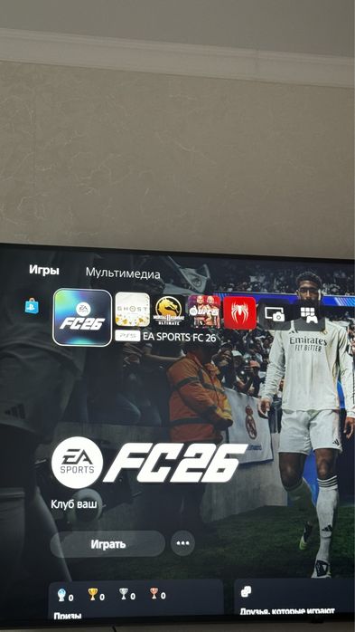 Продам Пс 5 слим с дисководом 2 джойстика