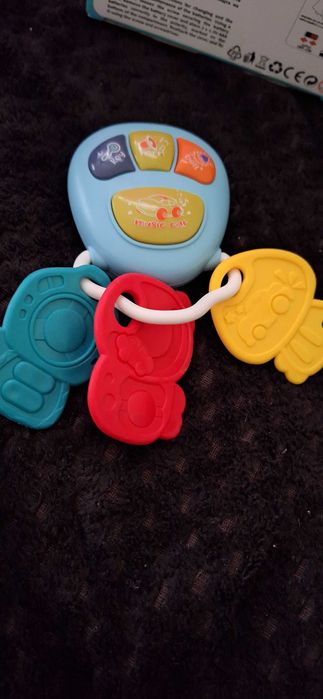 Музикална играчка Мони