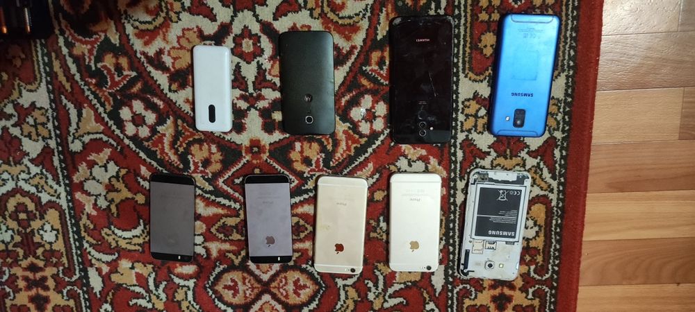 Продам Смартфоны