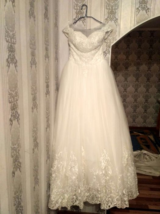 Продам свадебное платье
