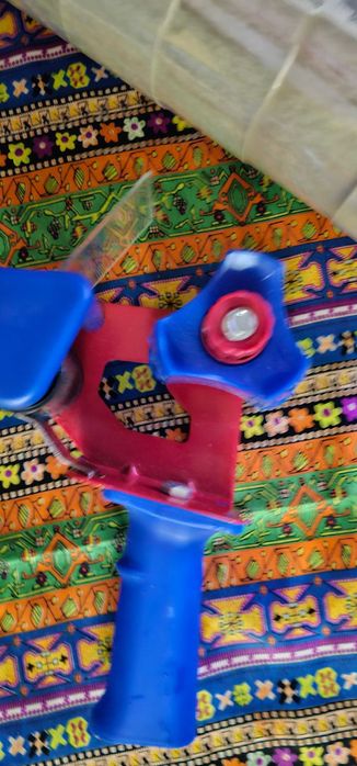 aparat de aplicat scotch + role scotch