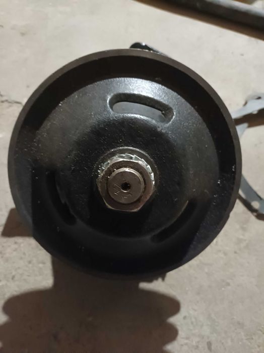 Водна помпа за Шкода Мадара