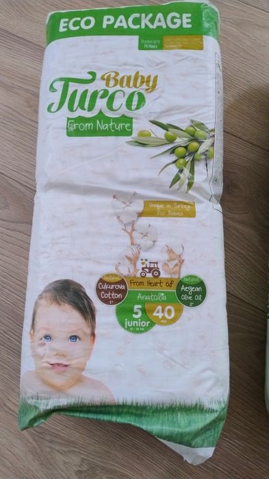 Два пакета Памперси 120 броя