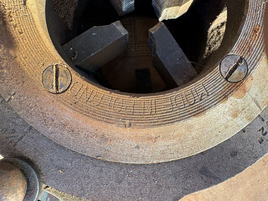 PROKOM полска резбонарезна машина за ВиК.