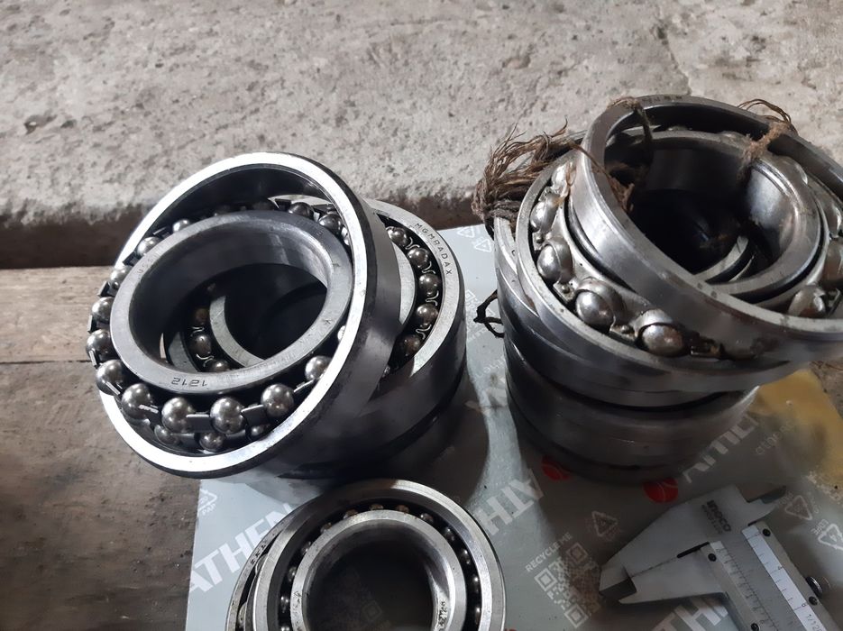 Schimb 500 Rulmenti noi 4 lei bucata