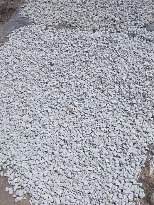 Продаем декоративный щебинь