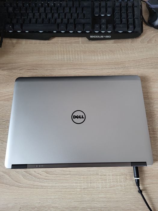 Laptop Dell Latitude E7440 , i7 4600U, 8 GB , SSD 256 GB , FullHD -14"