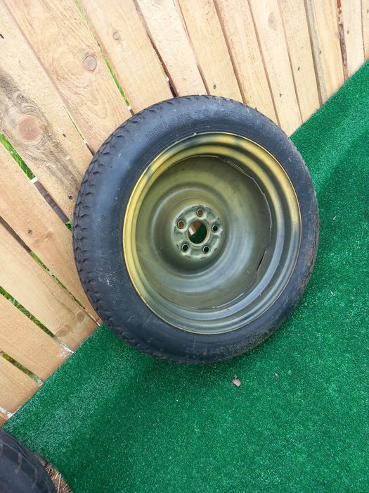 Резервна гума тип Патерица