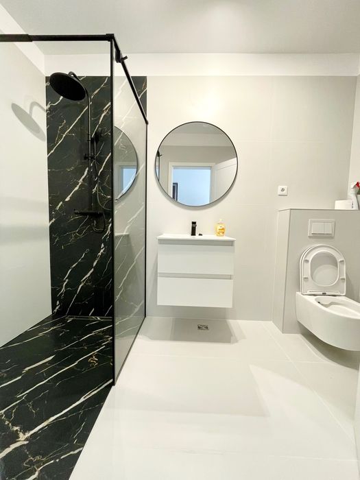 Inchiriez apartament  in Floresti, Teilor
