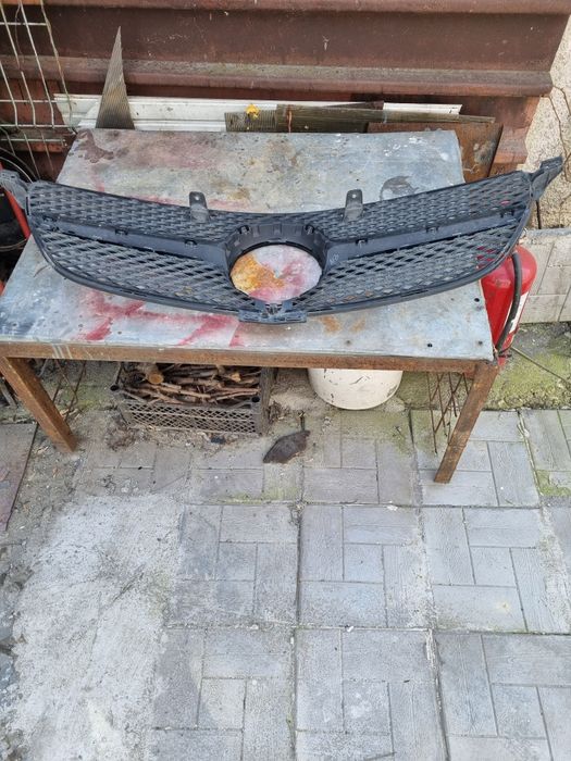 Grile fata BMW x5 E60/61.Grila Mercedes  GLE W292. Grila W220 .Logan 3