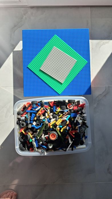Vand  piese  Lego
