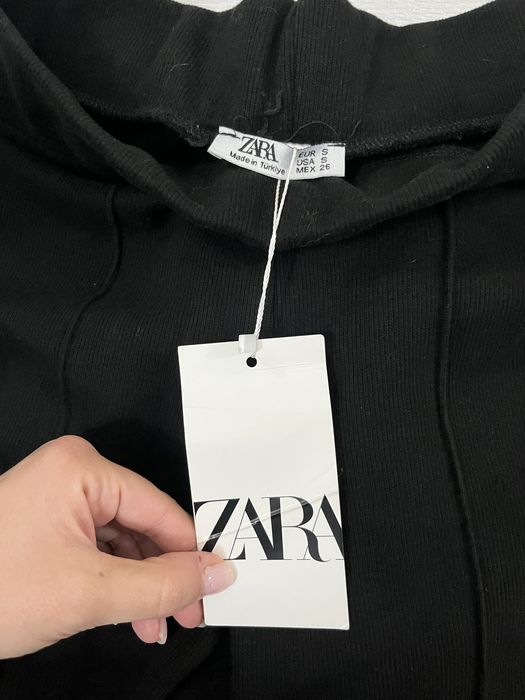 Черен панталон модел Zara