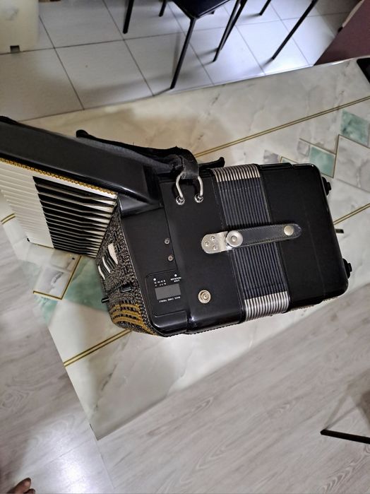 Acordeon roland fr4x