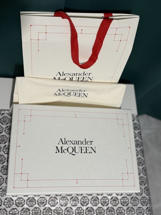 Alexander Mqueen White