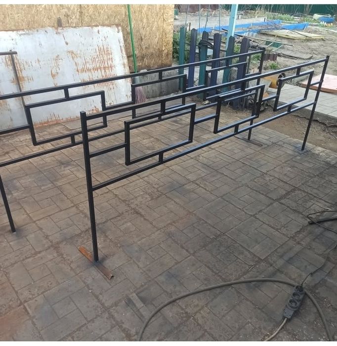 Оградка ритуальная