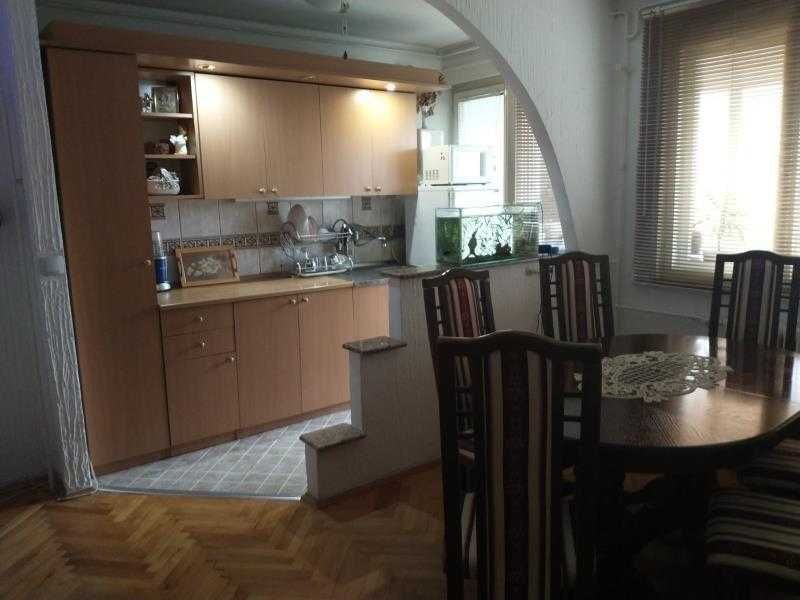 Дава се под наем Тристаен апартамент в Пловдив, Захарна фабрика - 84 кв.м за 382.5 € - Снимка #5