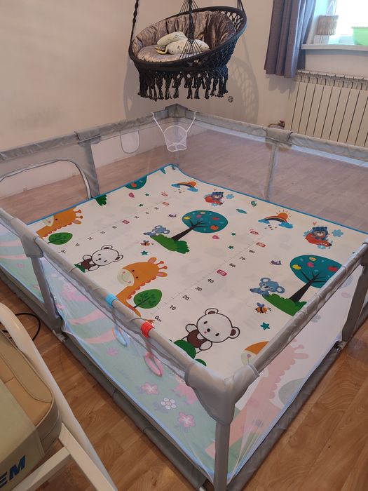Продам детский игровой манеж