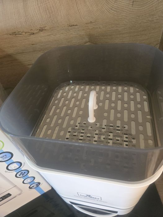 Електрически парен стерилизатор и сушилня Lorelli Premium