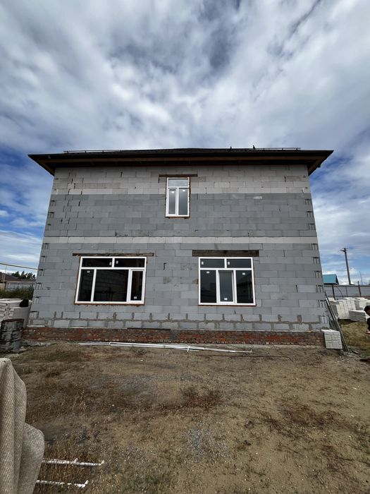 Продам двухэтажный дом в городе Тобыл