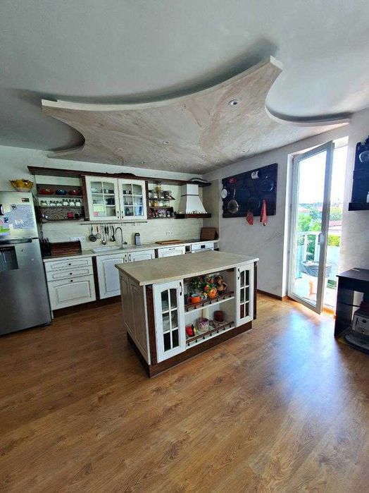 Продава се Тристаен апартамент в София, Хаджи Димитър - 105 кв.м за 1800 €/кв.м - Снимка #4