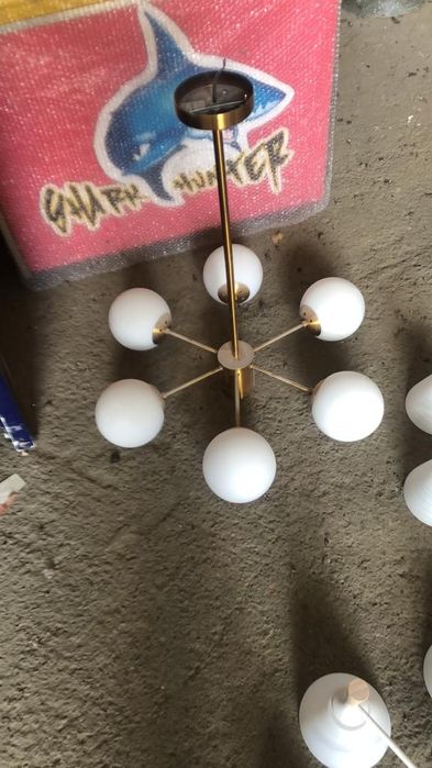 Люстры, светильники