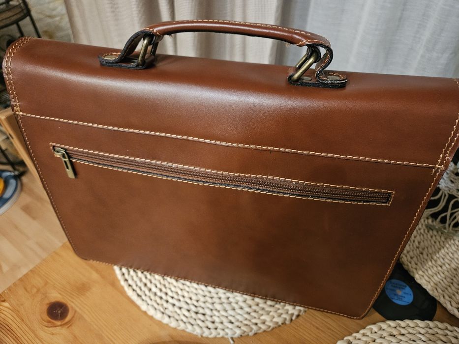 Servieta laptop / geanta piele laptop noua!