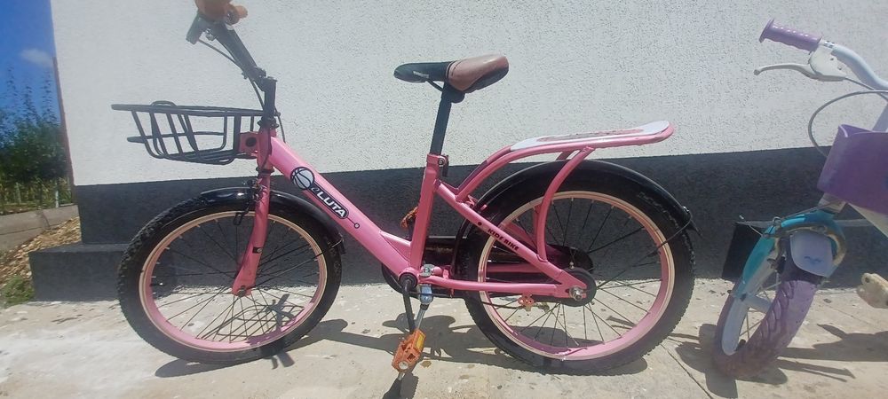 Bicicleta 20 inch  cea mare cea mica 14 inch