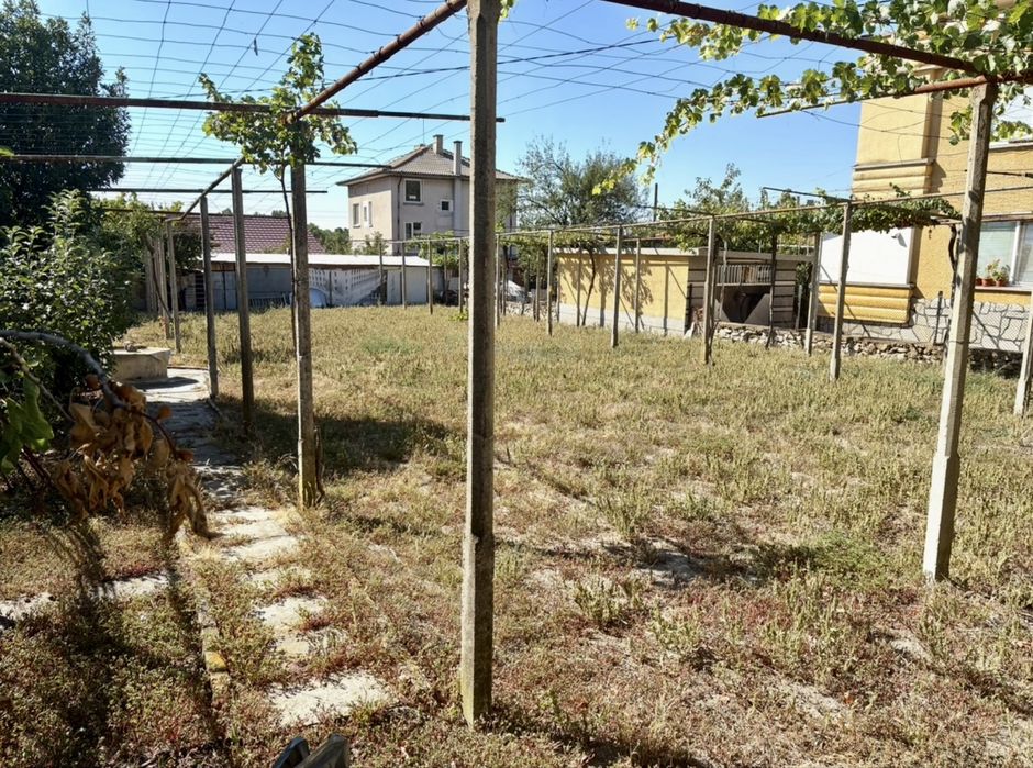 Продавам  Парцел