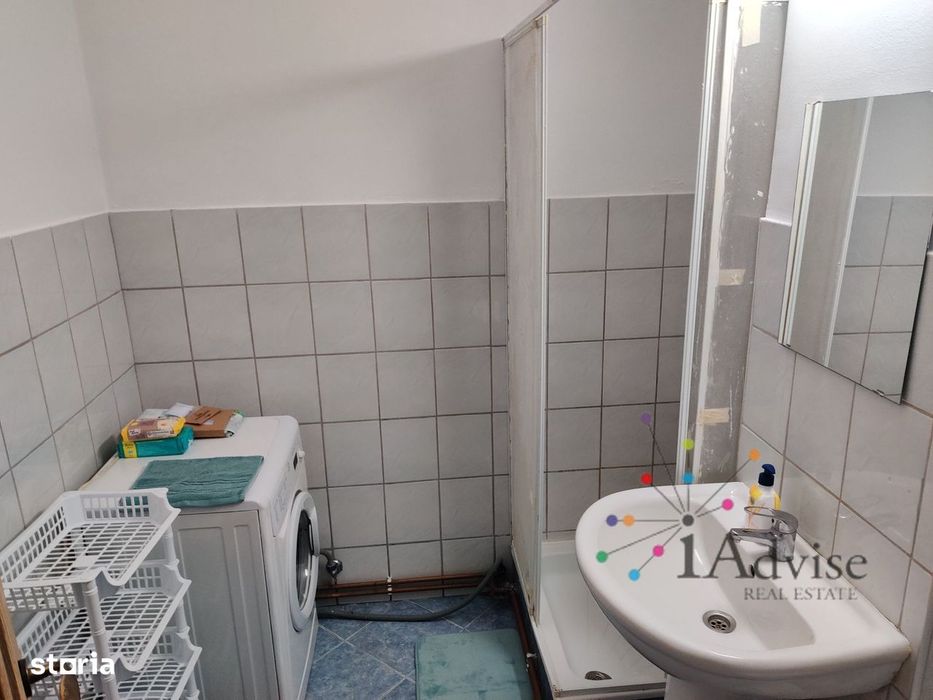Apartament cu 3 camere + parcare Tractorul, Brasov