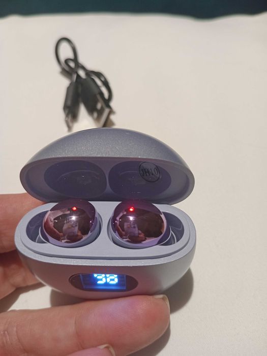 Vand casti wireless model Q61,Q71