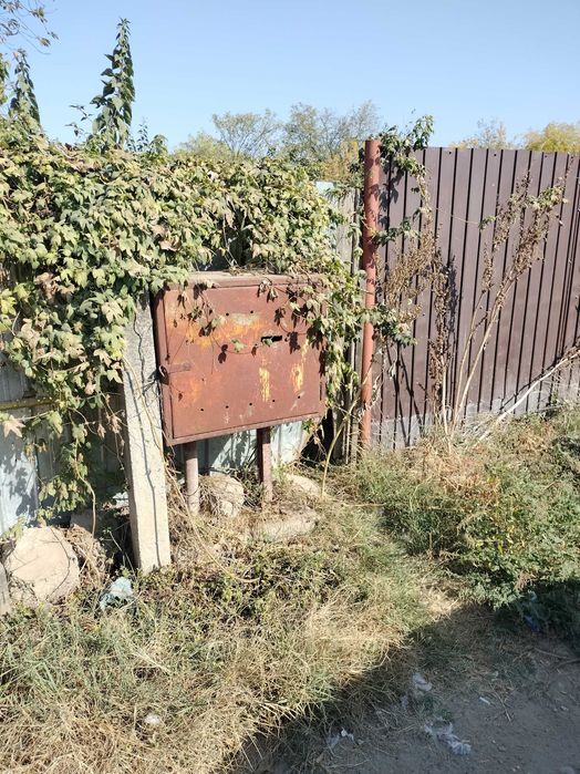 Vând teren pentru casa