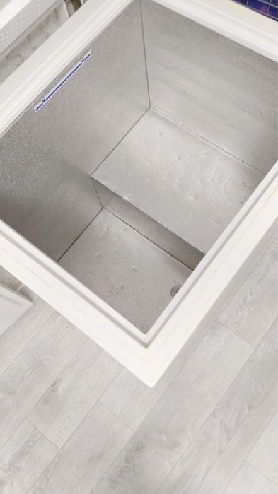 Продам морозилку