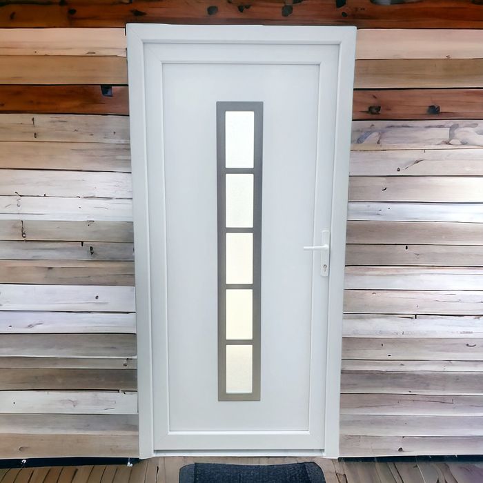 Usa de intrare termopan de calitate