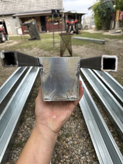 Matrite metalice/ spalieri vie/ stalpi de beton/ cofraje/ forme stalpi