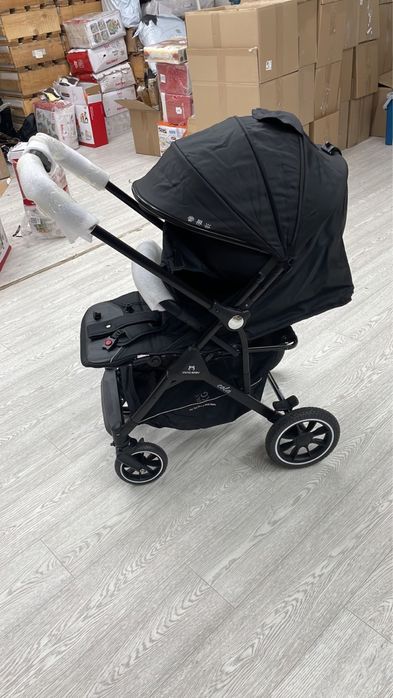 Новая детская коляска Ining Baby