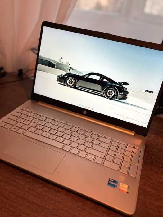 Laptop HP 15s | Intel i7 Gen 12 (i7-1255U) | 16GB RAM