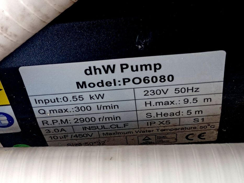 Vând cada cu hidromasaj și jacuzzi