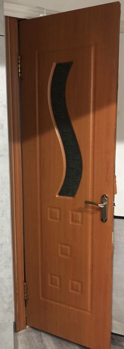 2 двери (сами разбираете)