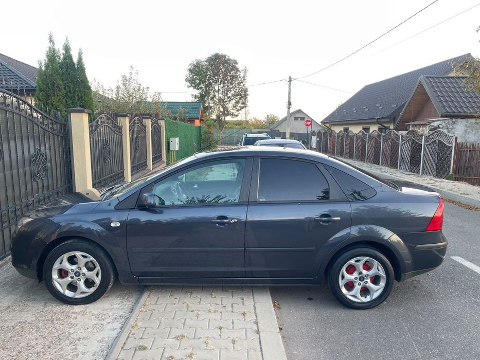 FORD Focus 2007 — imagine 5