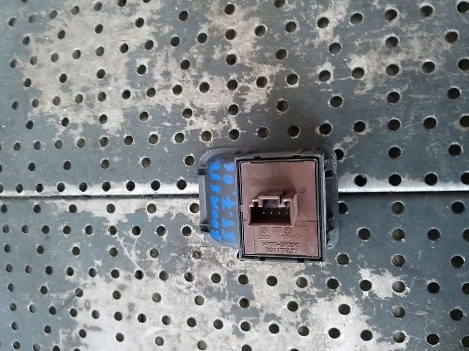 Bloc butoane geamuri fata skoda roomster 5j 5j0867171a