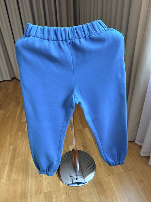 Продам спротивные костюмы утепленные