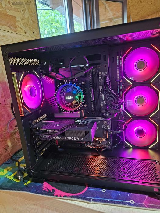 Sistem gaming I5 14600K, 32gb(3600Mts), ssd , rtx 5060, z790 !