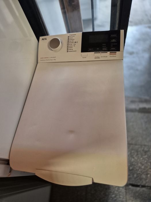 Пералня с горно отваряне АЕГ серия 6000