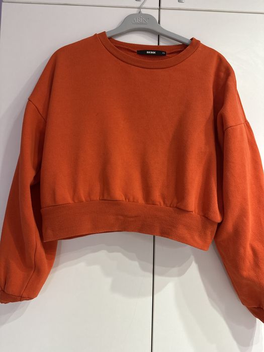 Оранжева блуза