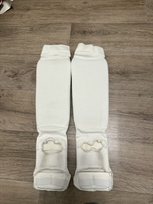 Продам защиту на ноги
