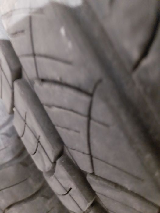 Гуми Мишелин 235 60 17