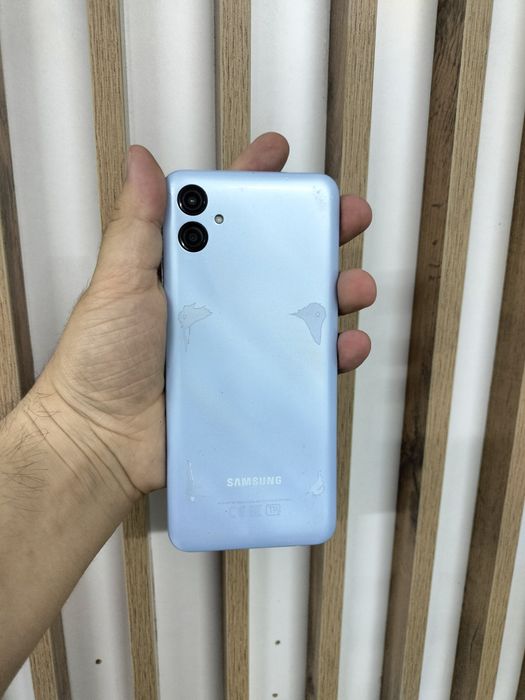 Продам Samsung a04e 64gb
