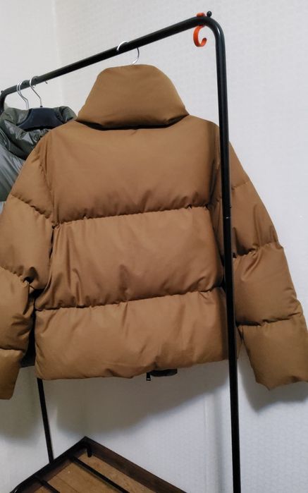 Продам новый женский пуховик
