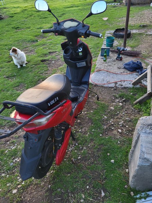 Scuter electric fără baterii