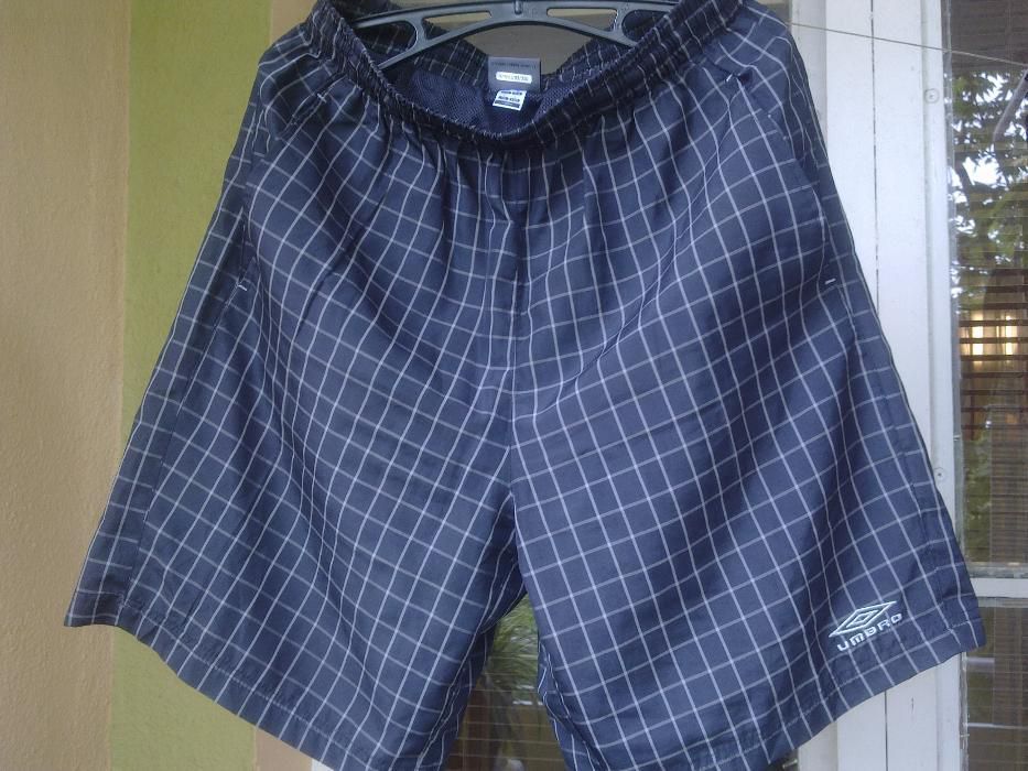 панталон NIKE-20лева - бански UMBRO L-размер 20лв.